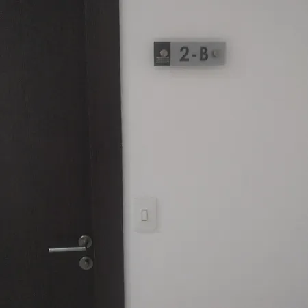 Suit Edificio Icon